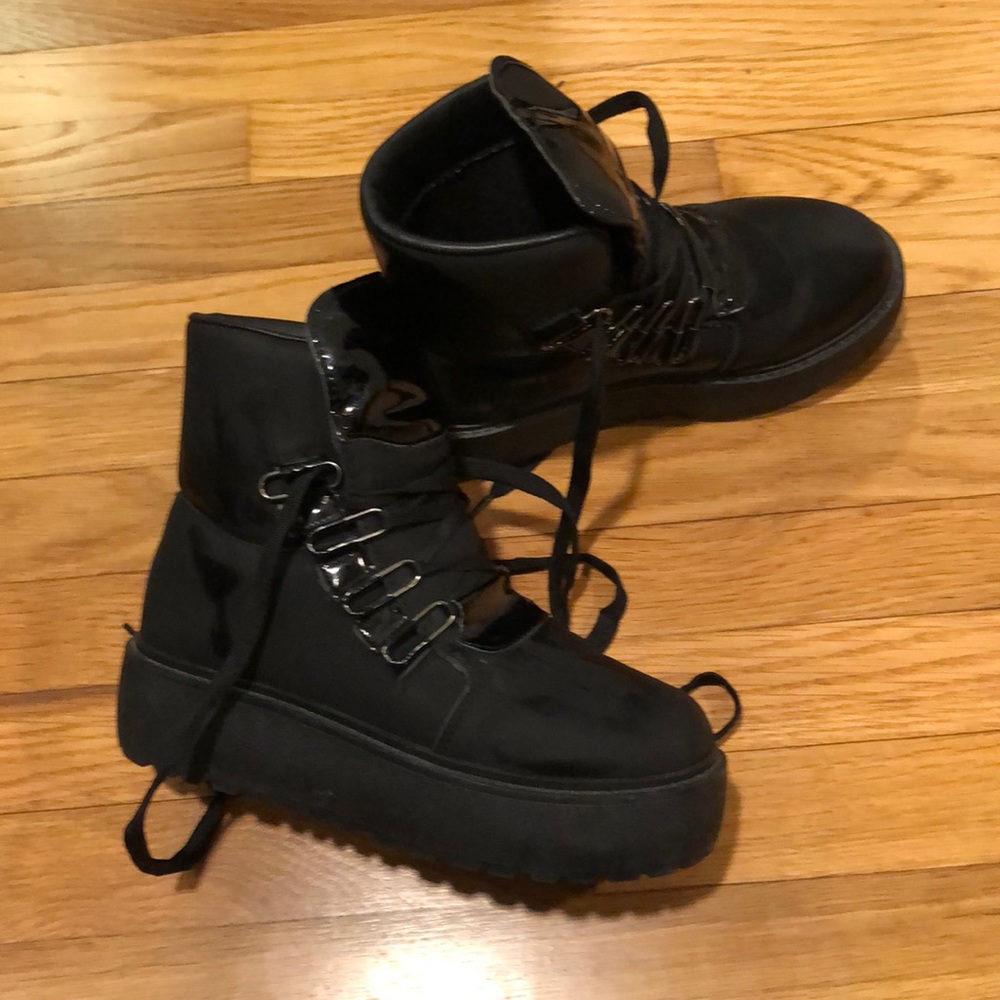 Moon boots!!!